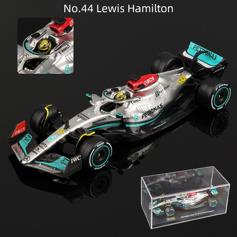 Premium Bburago 1:43 Mercedes-AMG F1 W13 2022 #44 Hamilton #63 Russell