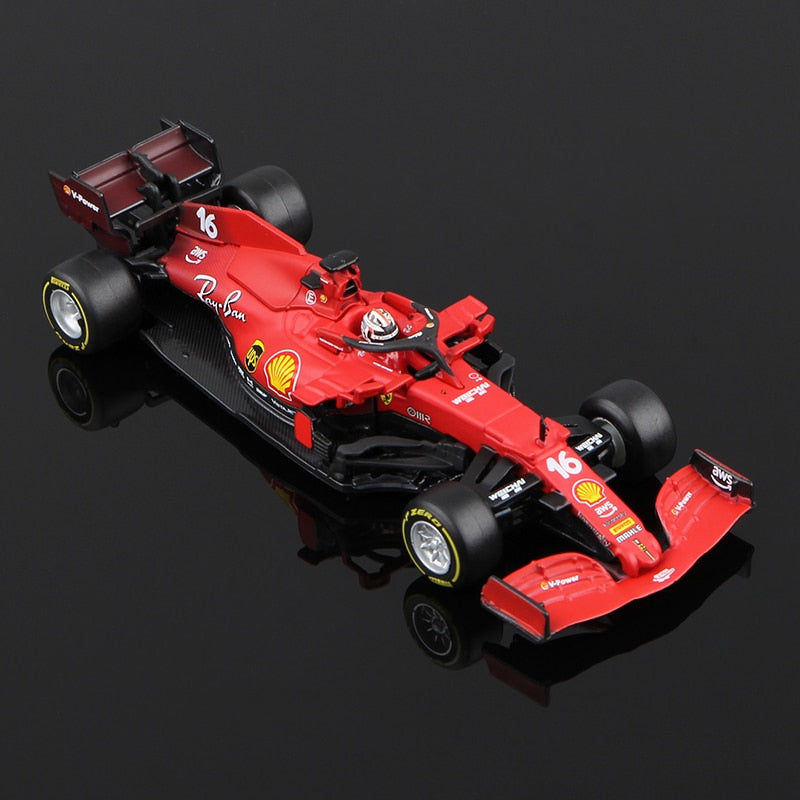 Premium Bburago 1:43 Ferrari F1 SF21 #16 C. Leclerc #55 C. Sainz