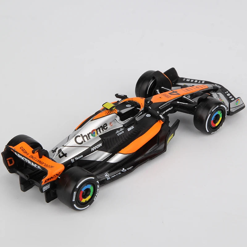 Bburago 1:43 2023 Mclaren F1 MCL60 Chrome Paint #4 Lando Norris #81 Oscar Piastri