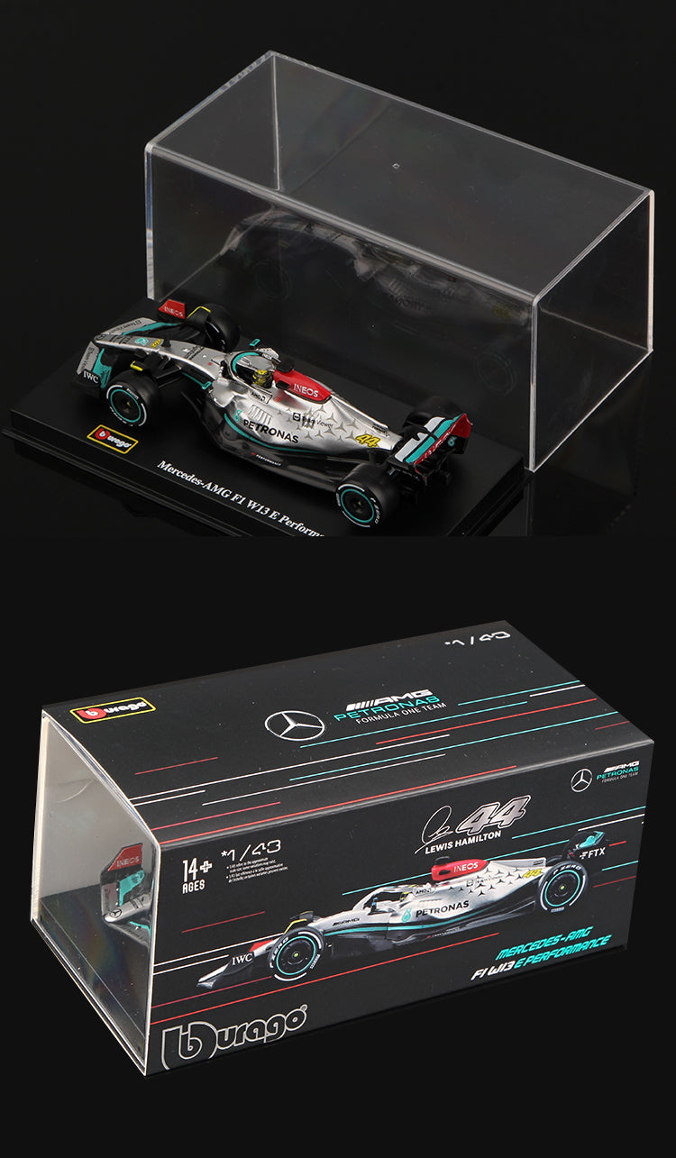 Premium Bburago 1:43 Mercedes-AMG F1 W13 2022 #44 Hamilton #63 Russell