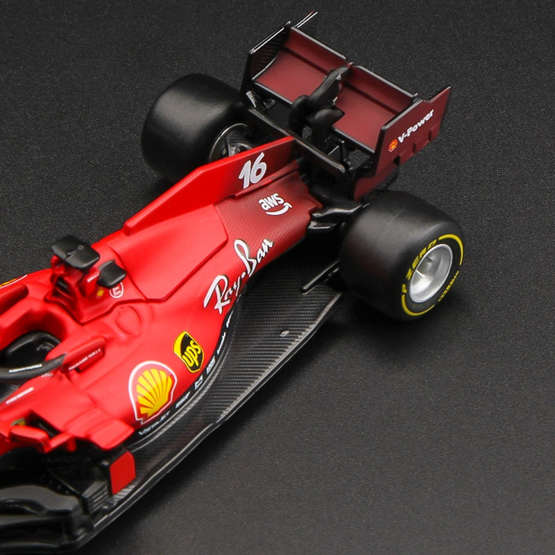 Bburago 1:43 Ferrari SF21 2021 #55 C. Sains #16 C. Leclerc