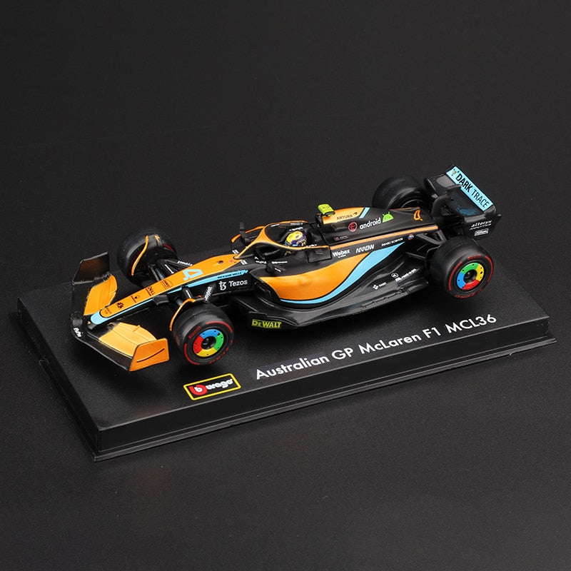 Premium Bburago 1:43 McLaren F1 Team MCL36 2022 #4 Lando Norris #3 Daniel Ricciardo