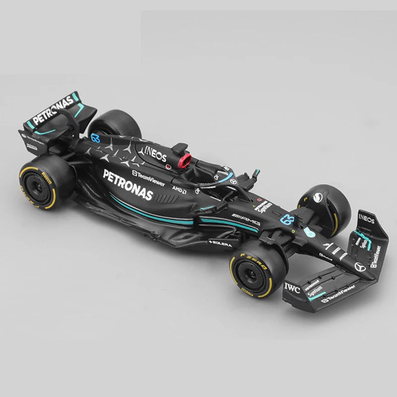 Bburago 1:43 2023 Mercedes-AMG PETRONAS F1 Team W14 #44 Hamilton #63 Russell