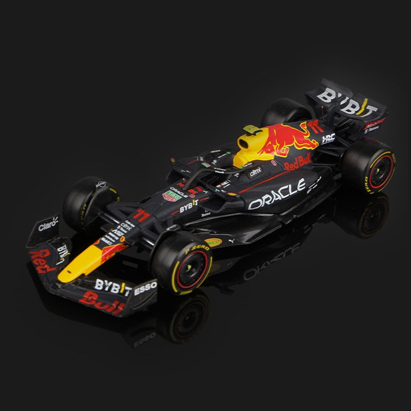 Bburago 1:43 2022 F1 Red Bull Racing RB18 1# Verstappen 11# Perez