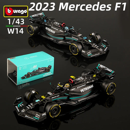 Premium Bburago 1:43 2023 Mercedes-AMG PETRONAS F1 Team W14 #44 Hamilton #63 Russell