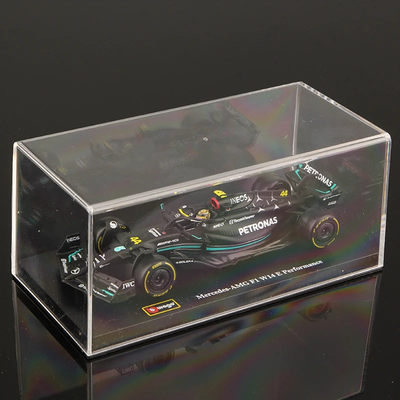 Premium Bburago 1:43 2023 Mercedes-AMG PETRONAS F1 Team W14 #44 Hamilton #63 Russell